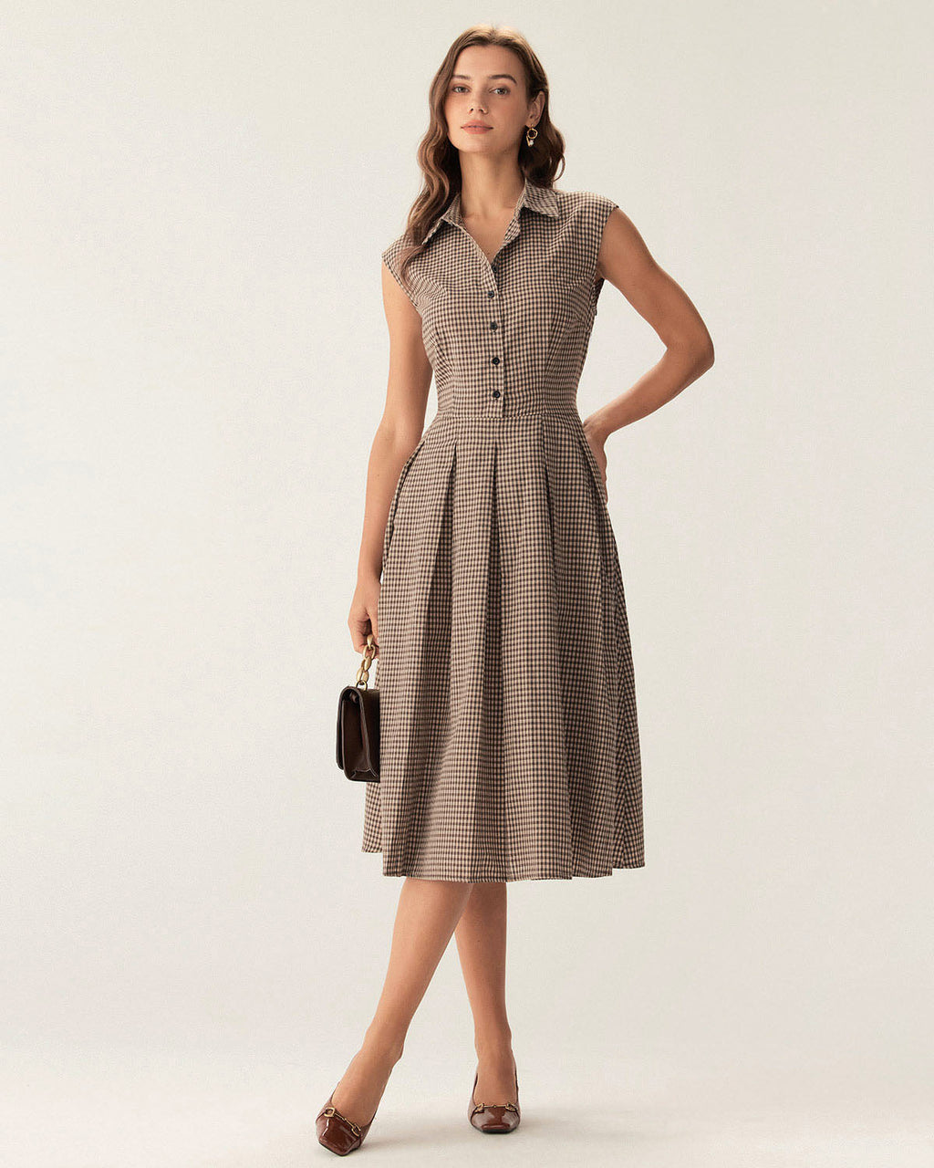 Amélie · Vestido midi marrón de cuadros plisado con botones