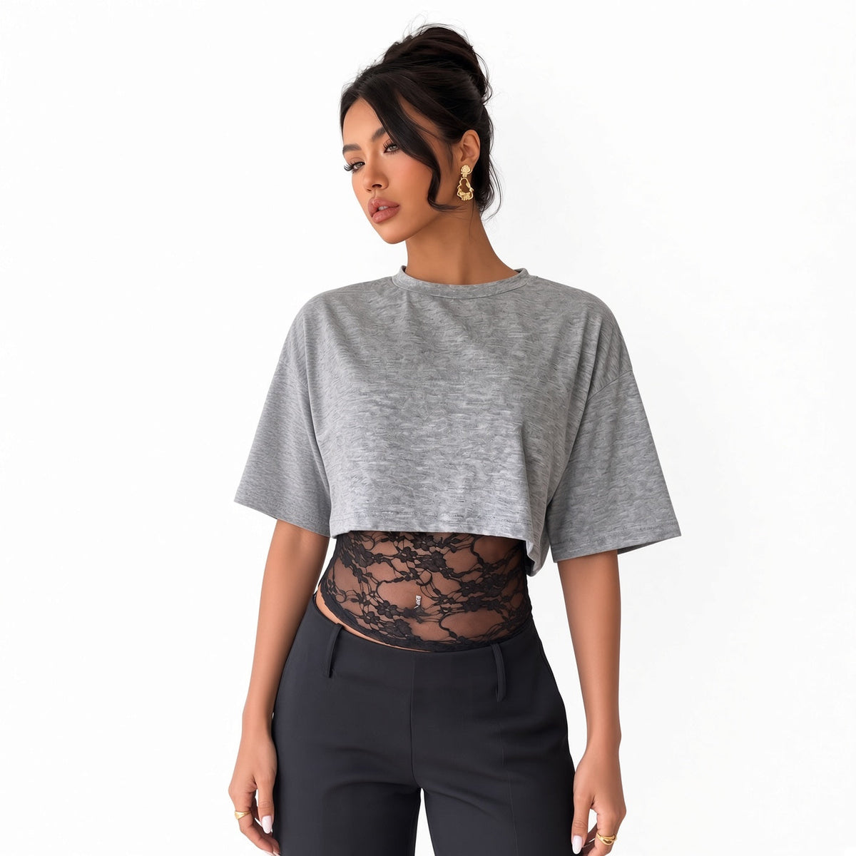 Amélie · Camiseta corta superpuesta con cintura de encaje