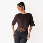 Amélie · Camiseta corta superpuesta con cintura de encaje