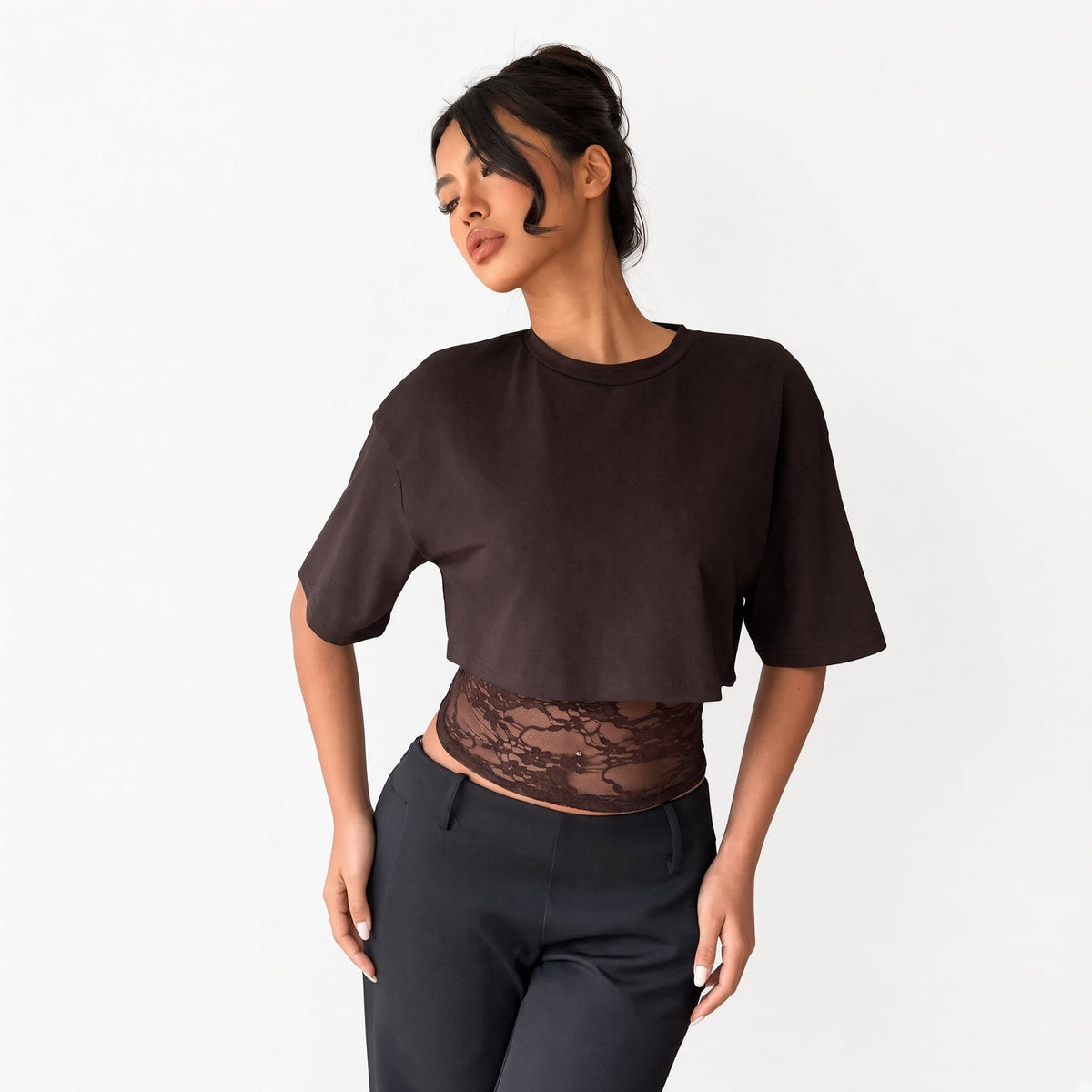 Amélie · Camiseta corta superpuesta con cintura de encaje