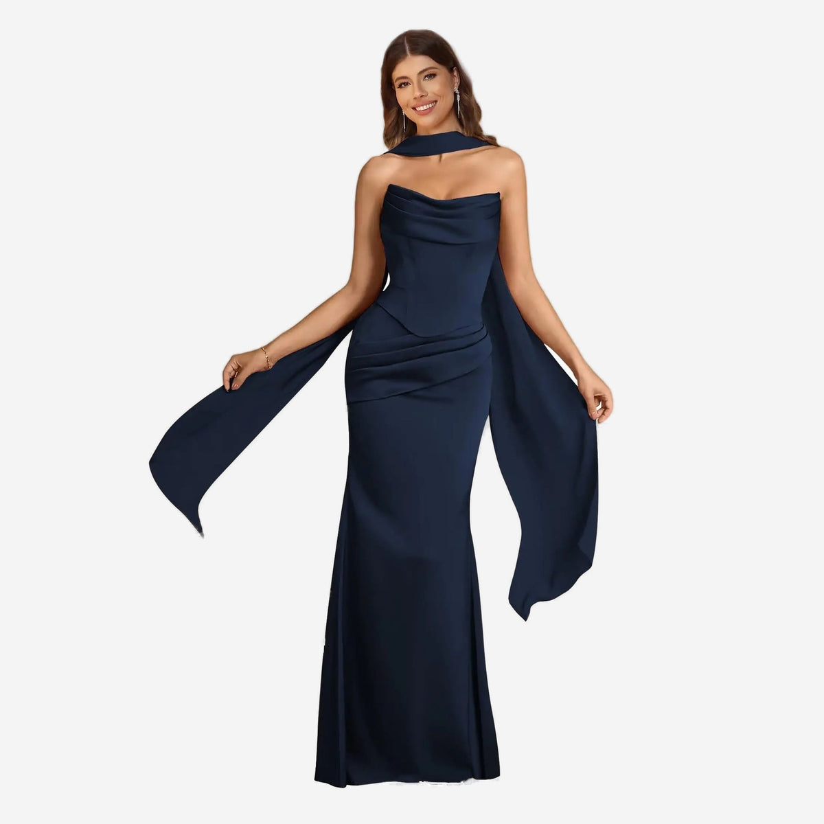 Amélie · Vestido de sirena de satén con pañuelo, hecho a medida