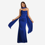 Amélie · Vestido de sirena de satén con pañuelo, hecho a medida