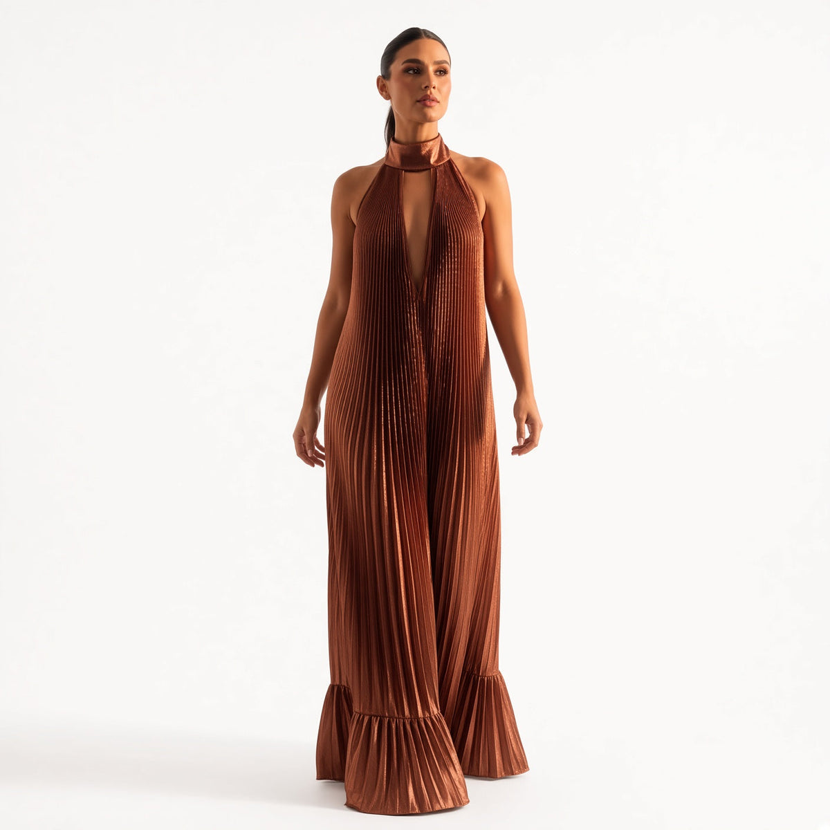 Amélie · Vestido largo halter plisado metalizado
