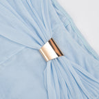 Amélie · Conjunto de top halter drapeado y pantalón capri
