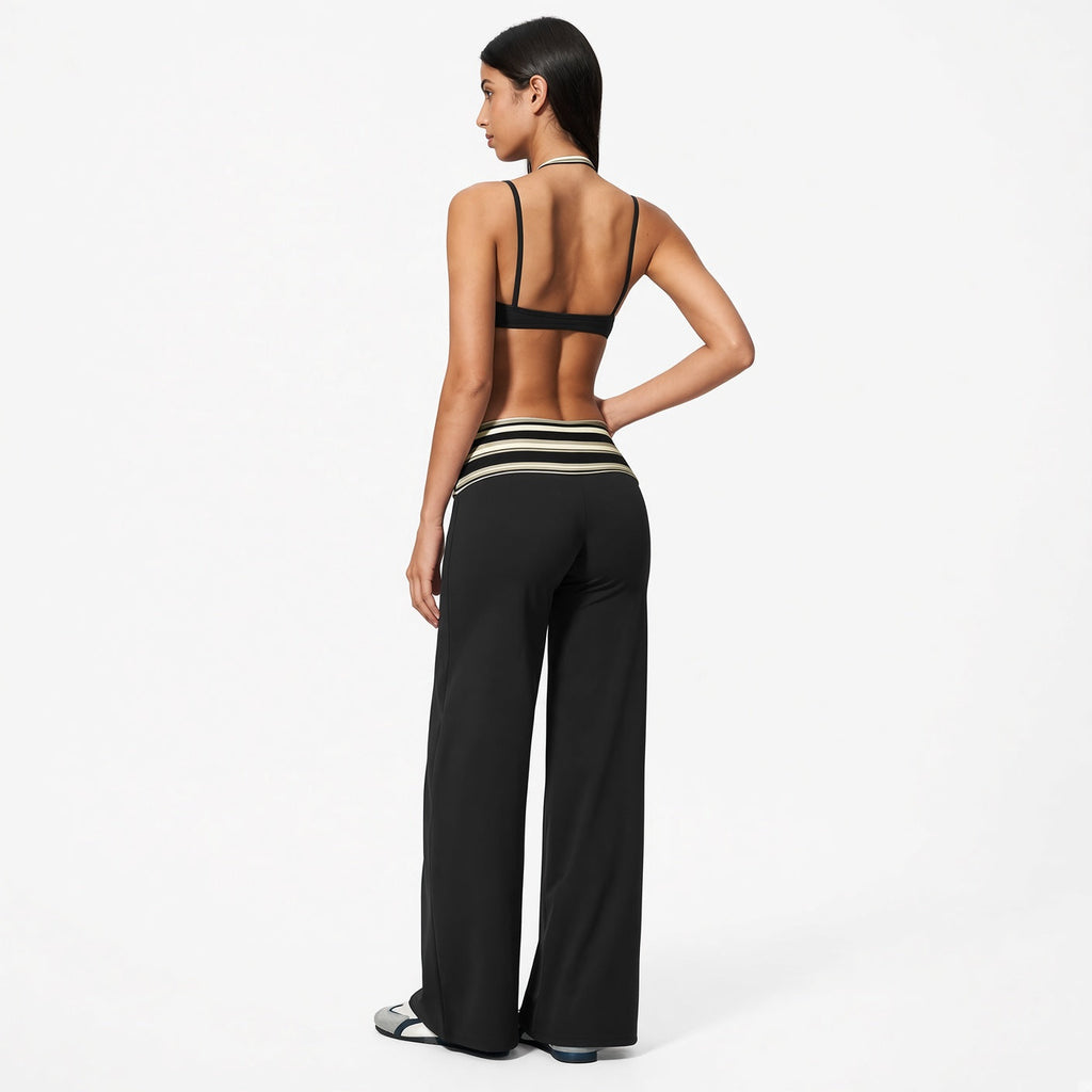 Amélie · Conjunto deportivo de lunares con sujetador incorporado y pantalón ancho