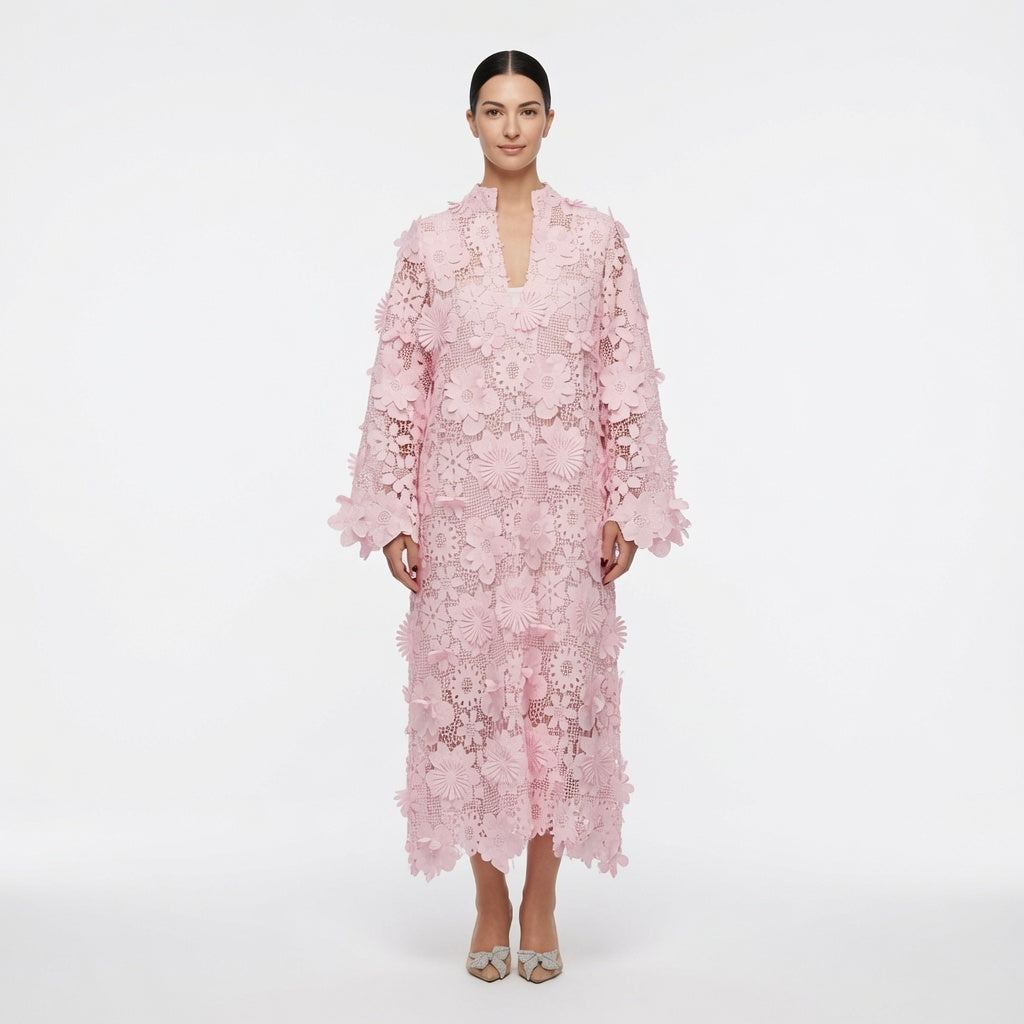Amélie · Vestido largo de encaje floral con relieve 3D