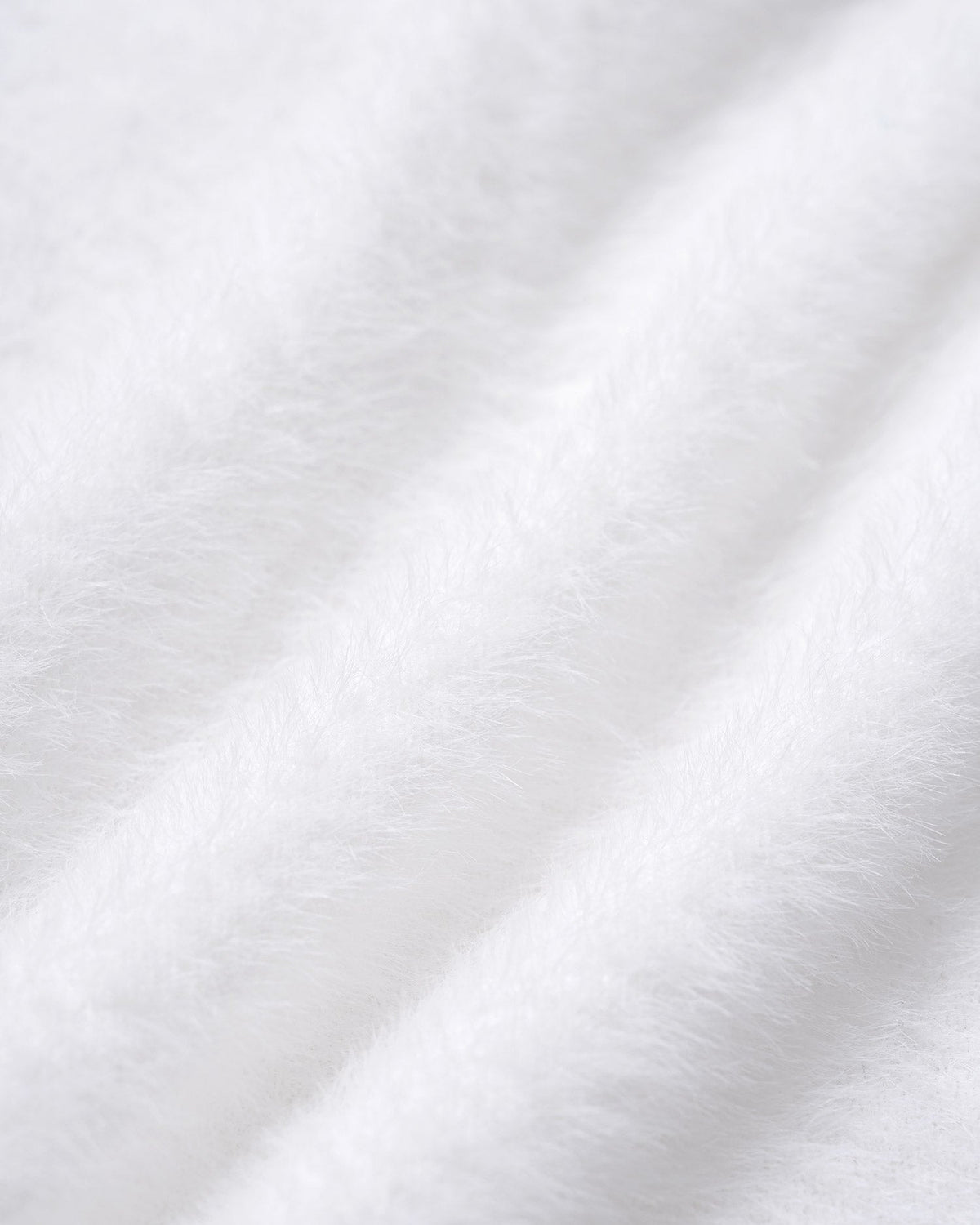Jersey blanco con escote barco y aberturas