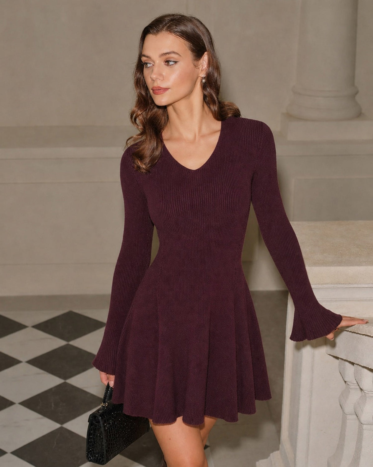 Vestido jersey morado tipo túnica con escote en V