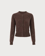 Chaqueta de punto marrón café con botonadura sencilla