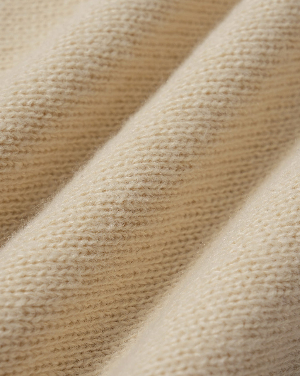 Jersey de punto caqui texturizado con aberturas