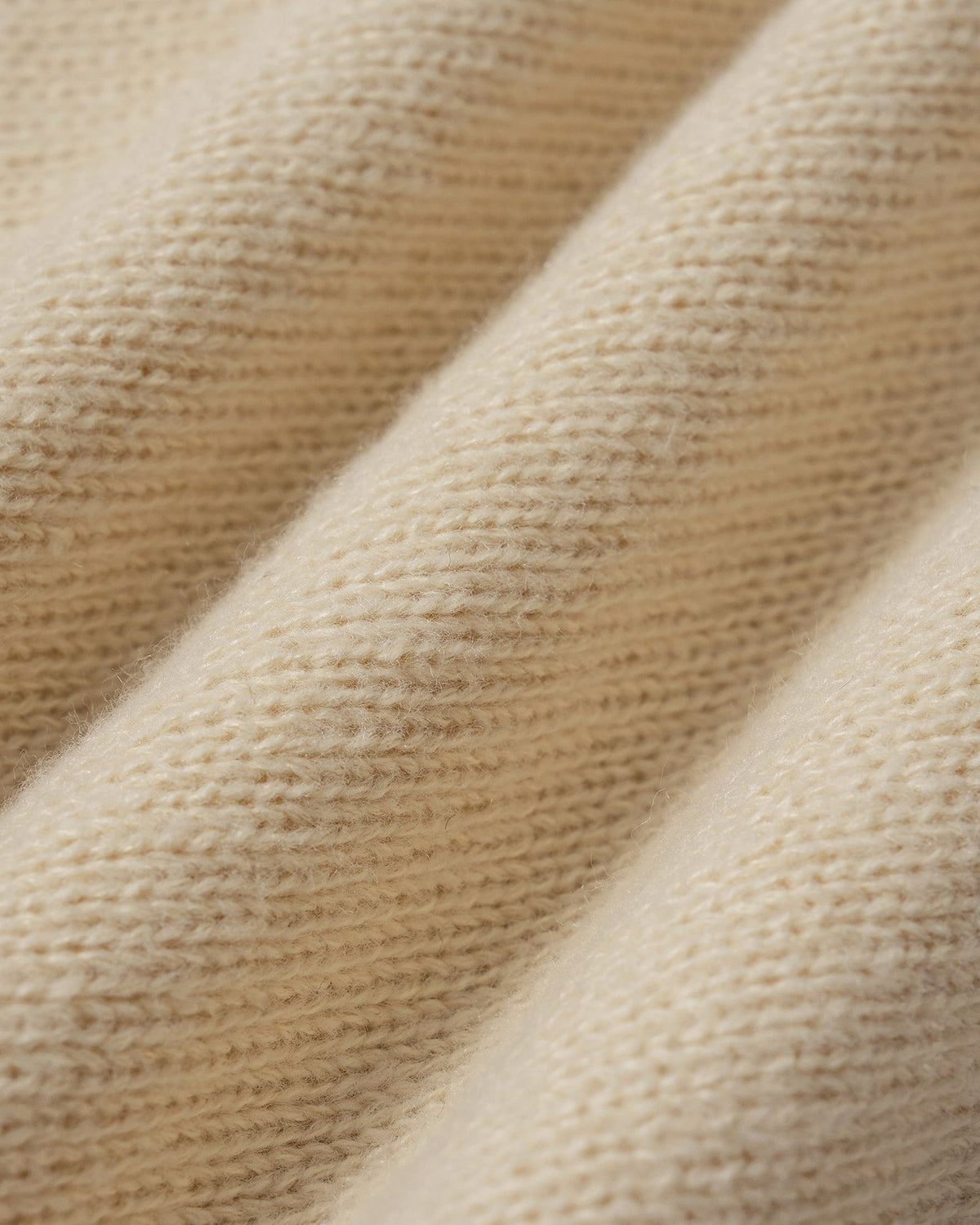 Jersey de punto caqui texturizado con aberturas