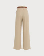 Pantalón recto caqui con cinturón y bolsillos