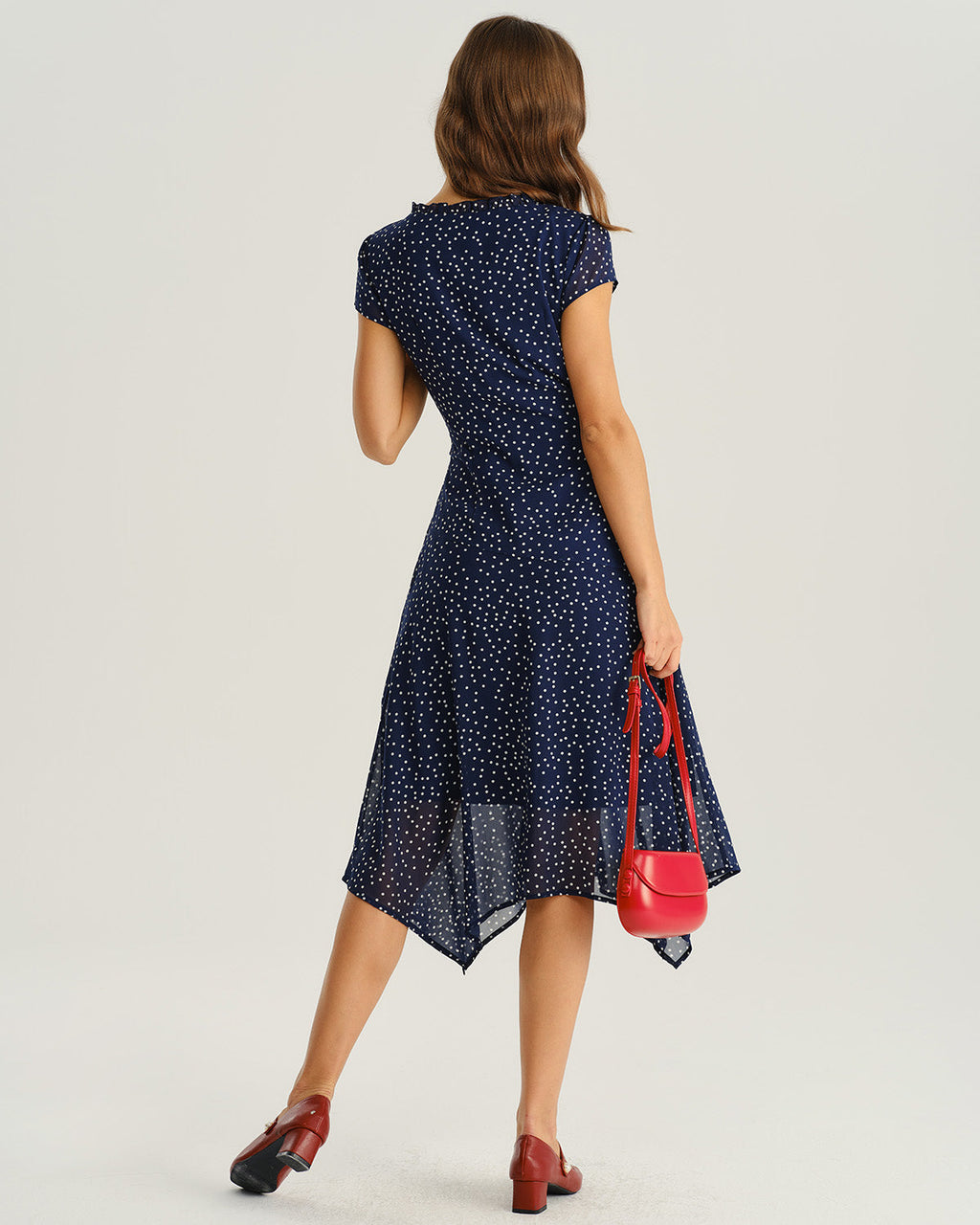 Amélie · Vestido midi azul marino de lunares con manga japonesa