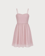 Vestido corto rosa de línea A con escote corazón