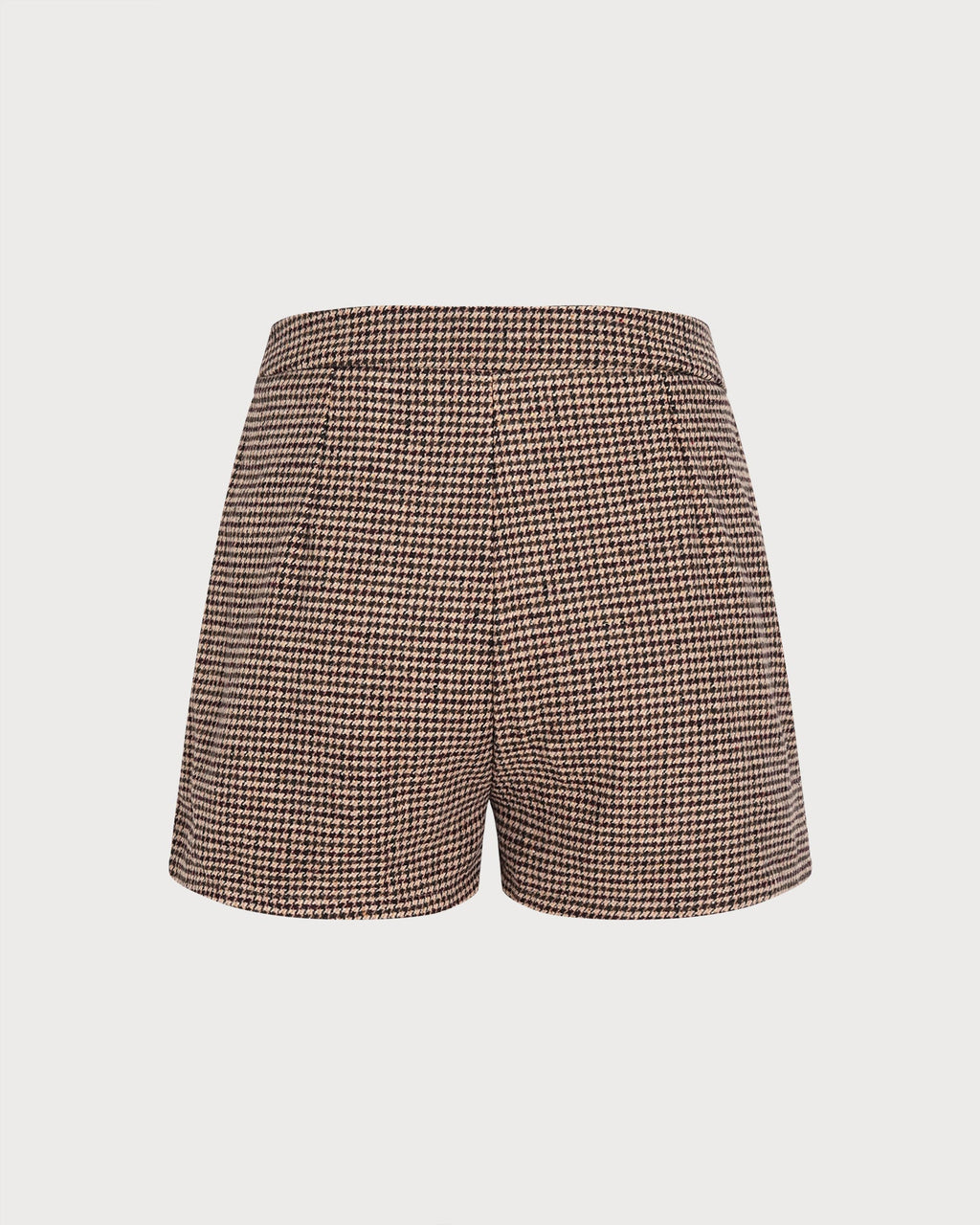 Pantalón corto marrón geométrico con bolsillos y botones