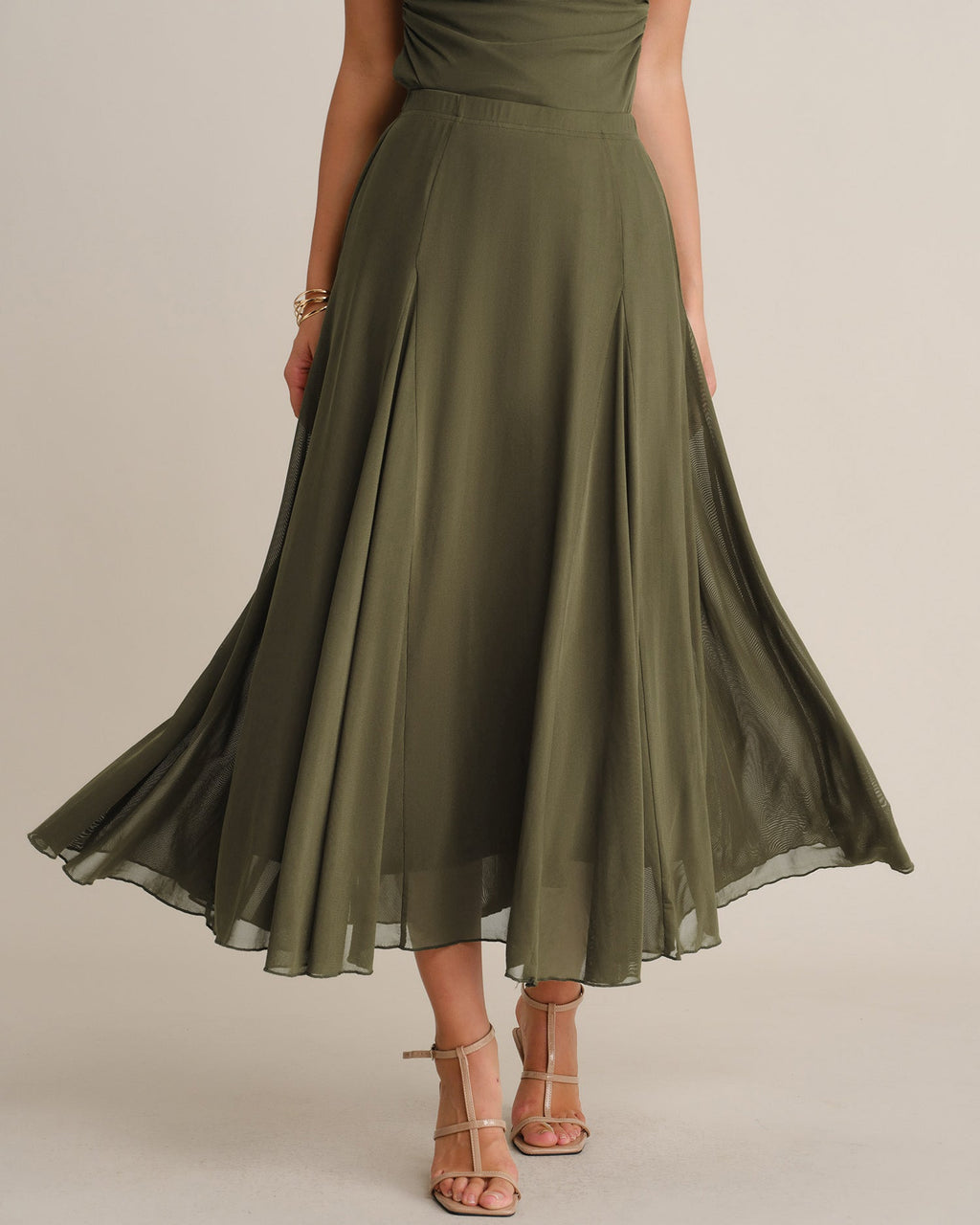 Falda midi verde de malla con cintura elástica