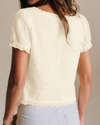 Camiseta albaricoque de flores con escote cuadrado y botones
